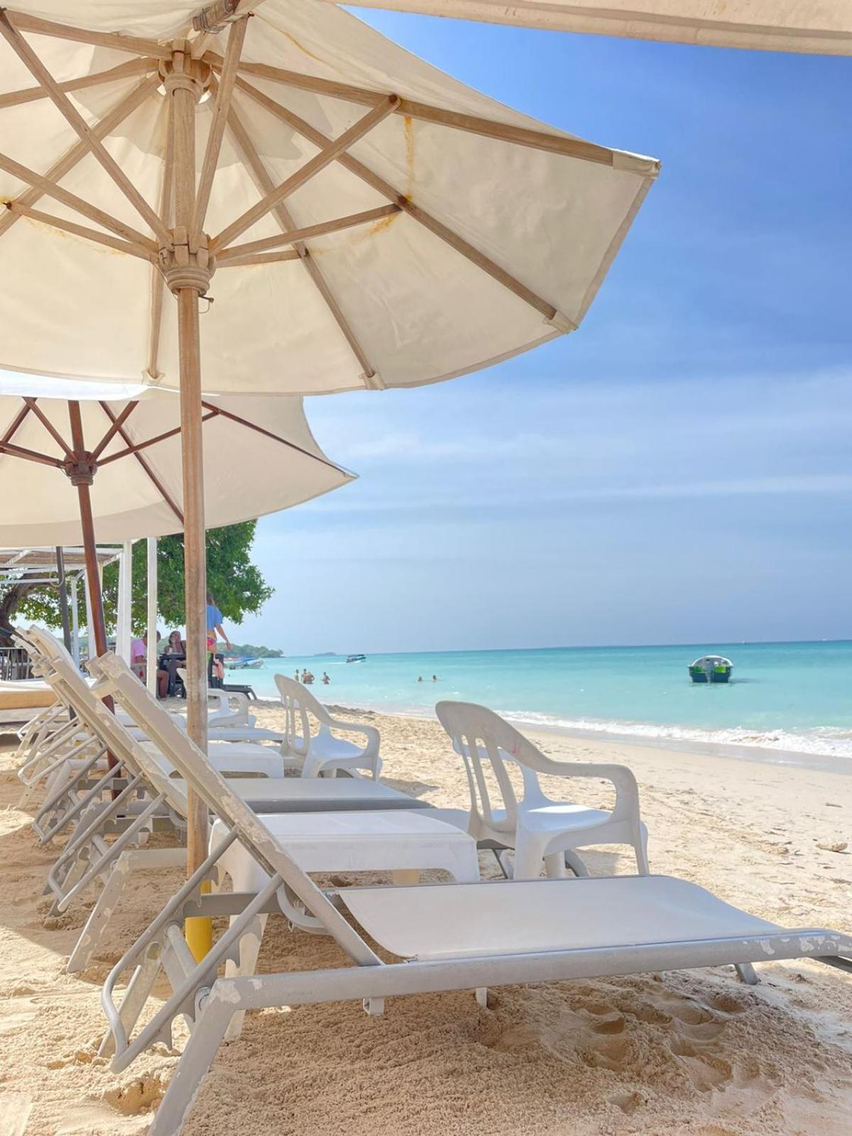 Mandala Beach Club Hotel Playa Blanca Bagian luar foto